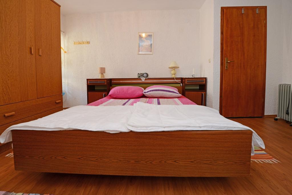 Maja Apartment Višnjan Eksteriør billede